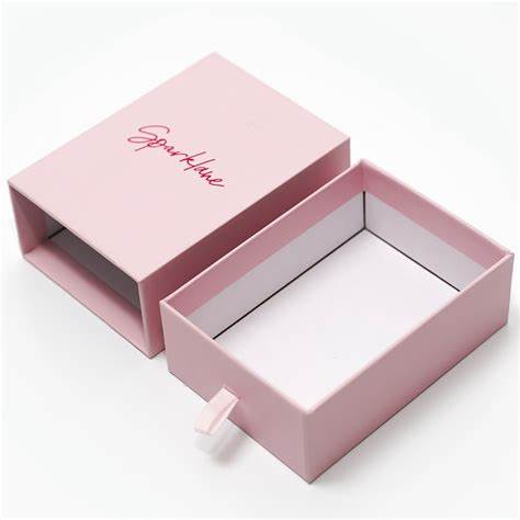 In Hop Giay Dung Quan Ao